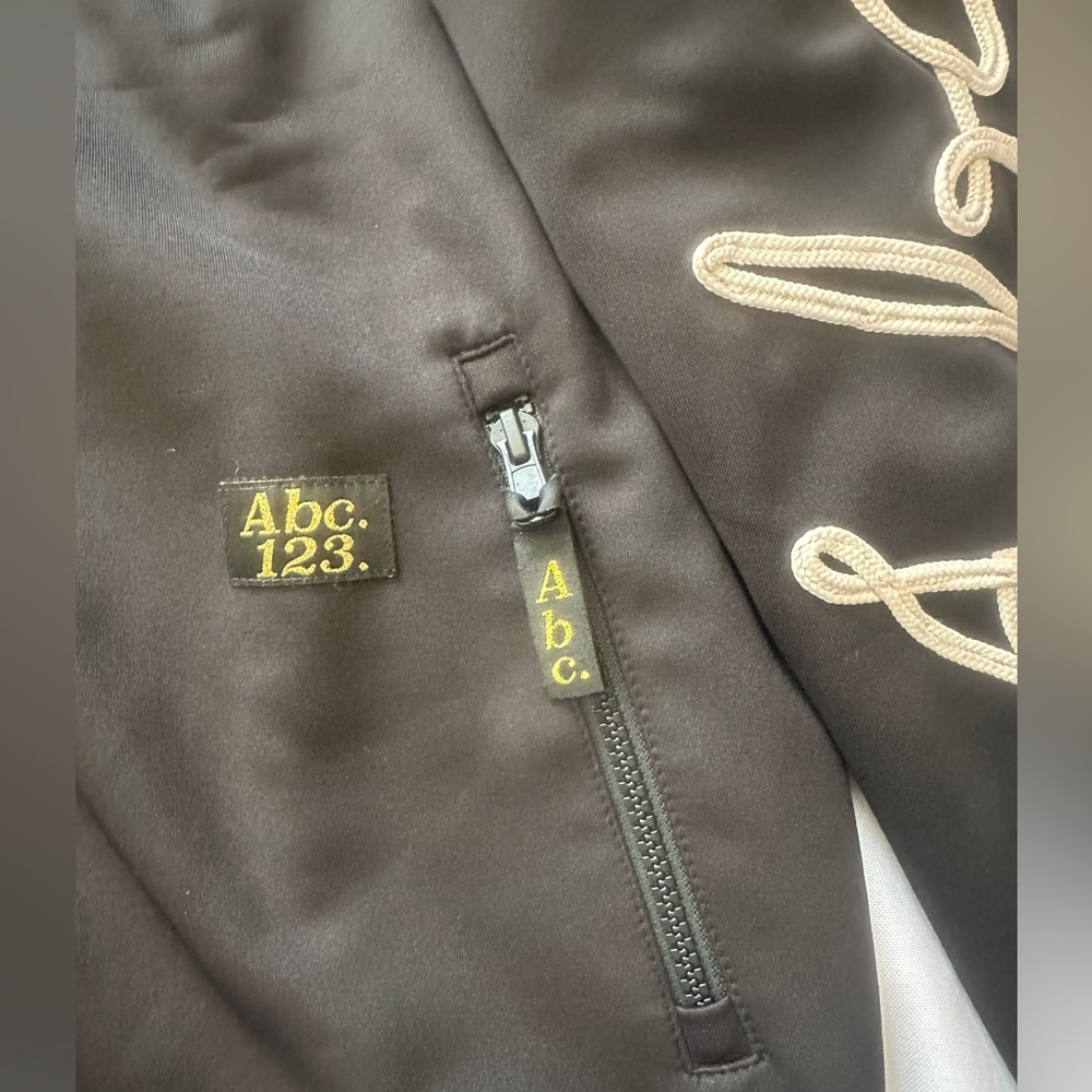 Advisory Board Crystals track jacket NWT color black - Picture 3 of 5